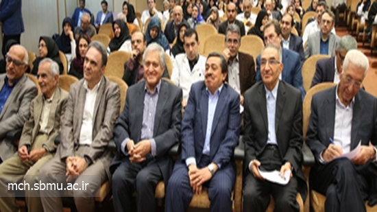 مراسم بزرگداشت روز استاد در بیمارستان کودکان مفید 